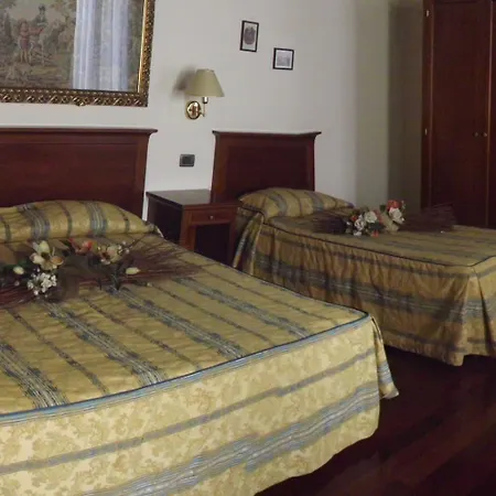 Corte Estense 4* Феррара