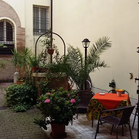 Corte Estense Отель 4*