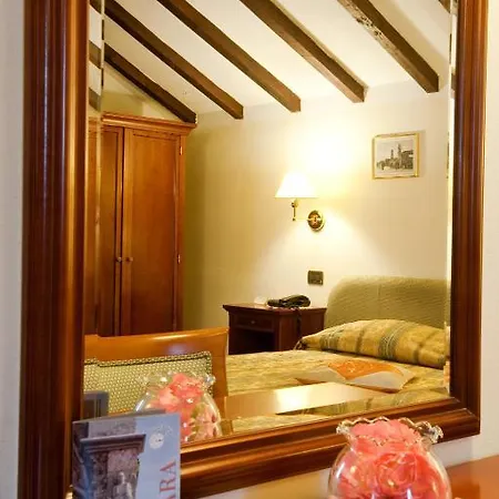 Hotel Corte Estense Ferrara