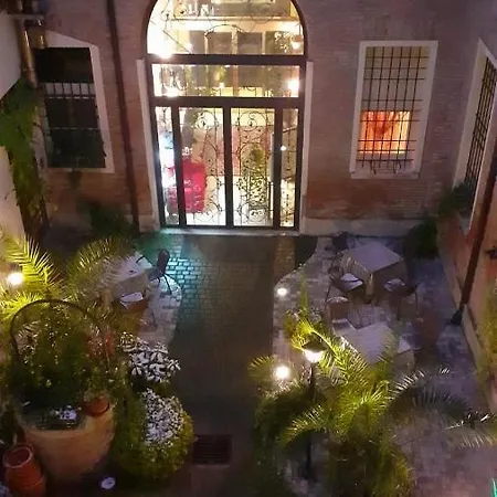Corte Estense Hotel 4*